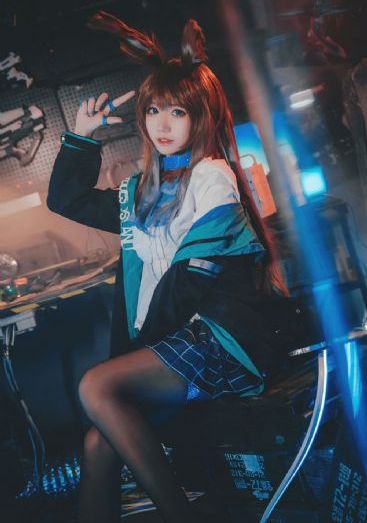 撩乱的裸舞曲